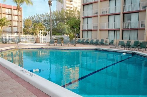 Фото Plunge Beach Resort