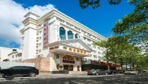 Гостиница ViennaHotel Shenzhen Futian Bagua Road в Шэньчжэне