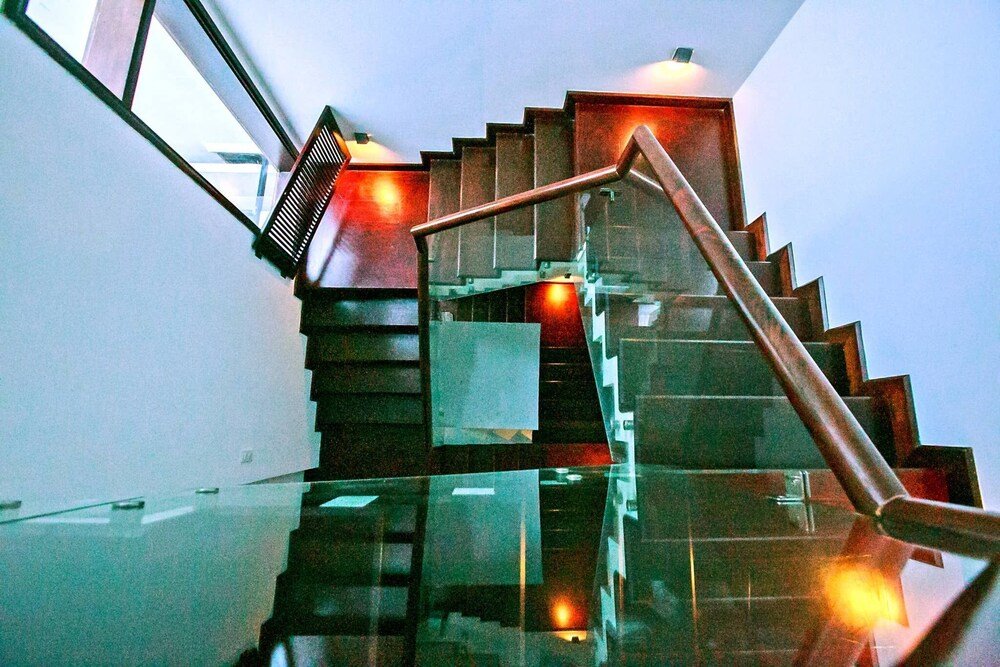 Фото Azumi Villa Hotel