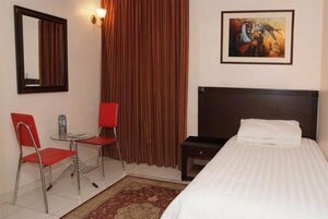 Al Sharq Hotel (Al Sharq Sharjah, Ghuwair, Al Gharb, Sharjah), hotel