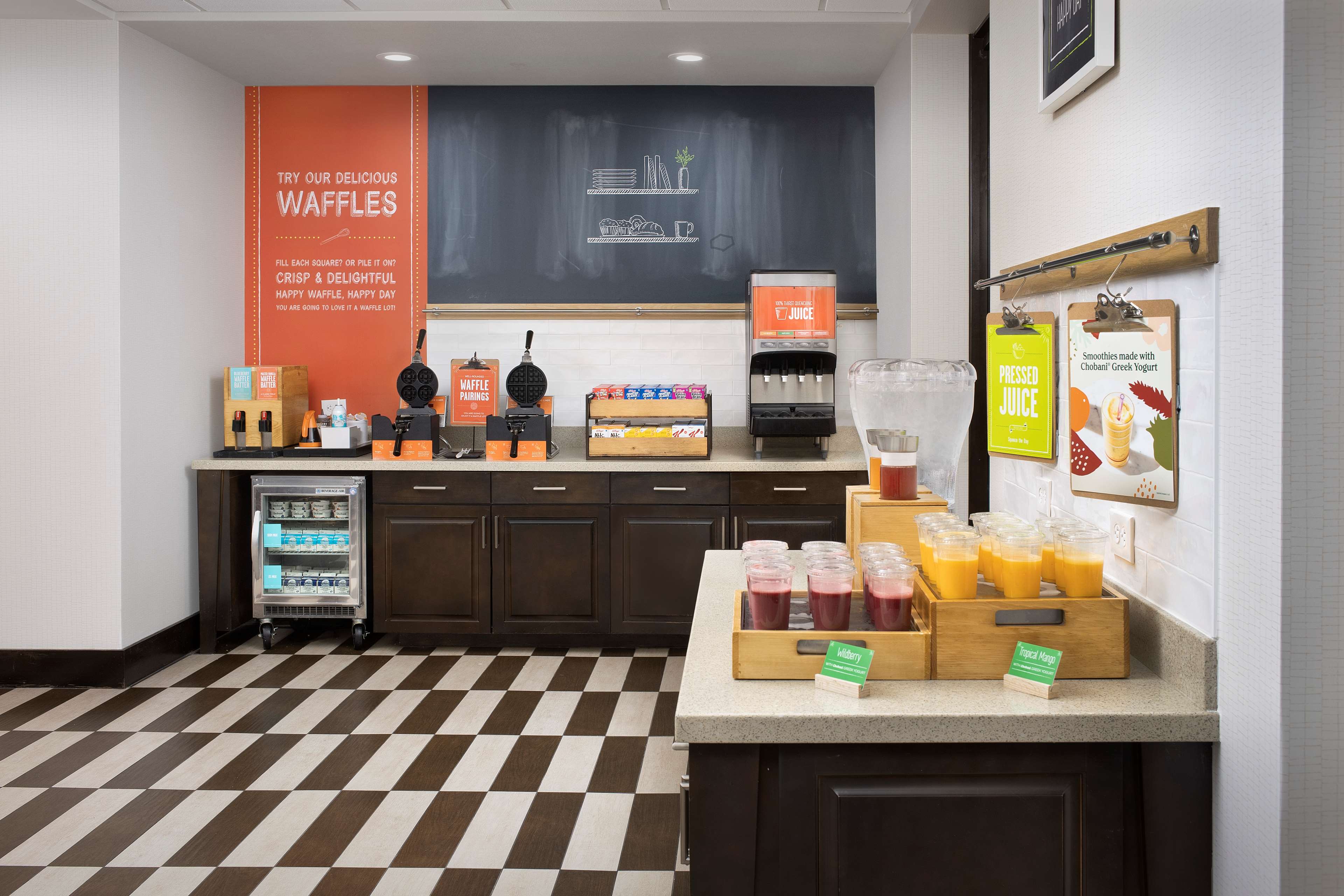 Фото Hampton Inn & Suites Phoenix Tempe