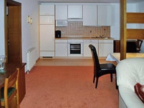 Фото Appartements Haus Rötelstein