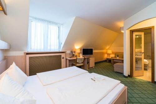 Фото Parkhotel Crombach