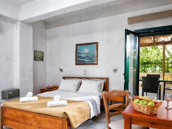 Фото Erofili Apartments