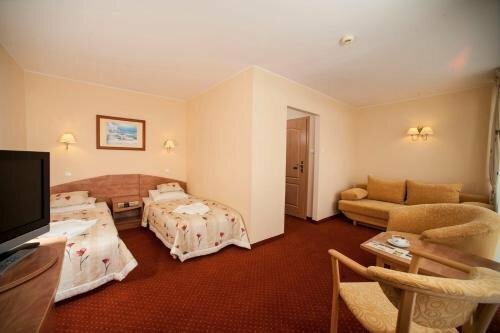 Гостиница Centrum Zdrowia i Wypoczynku Ikar в Западно-Поморском воеводстве