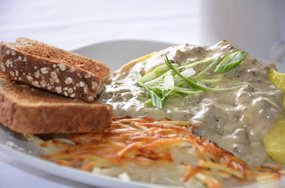 Фото Evergreen Inn and Suites