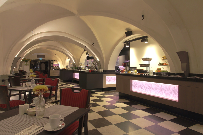 Фото Golden Tulip Hotel Central