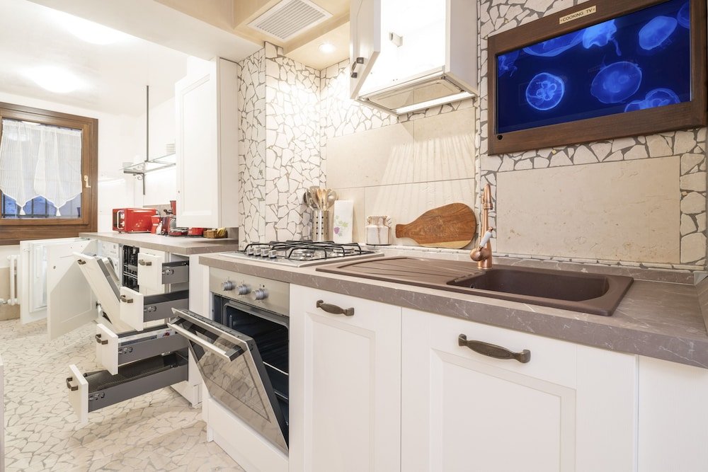 Фото Fenice Apartments in Venice