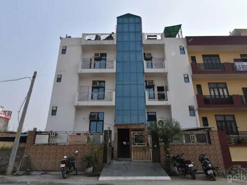 Гостиница Greno House в Грэйтер-Ноиде