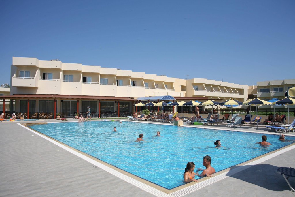 Фото отеля 3