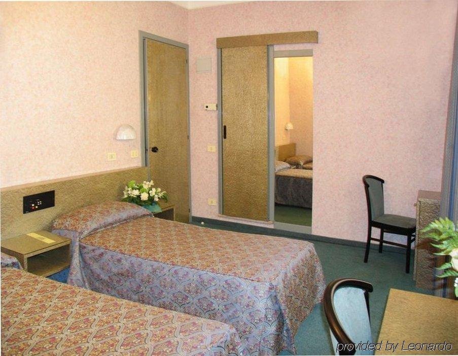 Фото Hotel Garibaldi