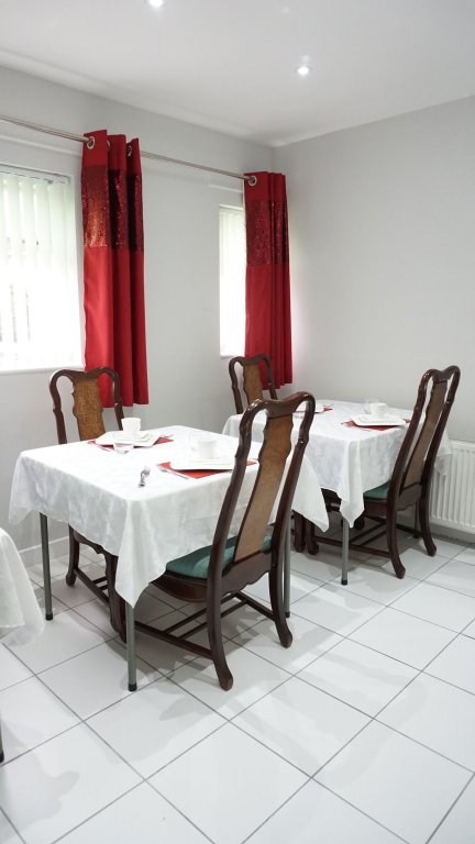 Фото Pennyburn B&b