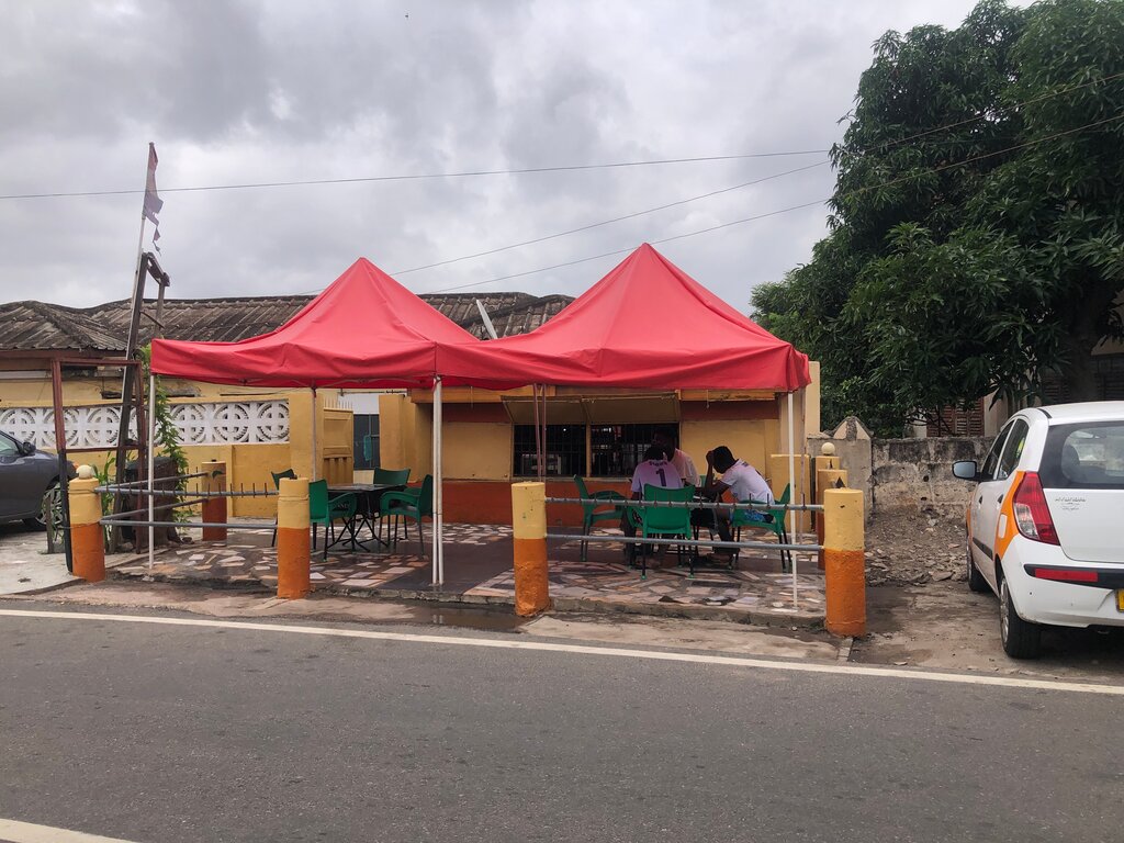 Bar, pub Big Afro Bar, Accra, photo