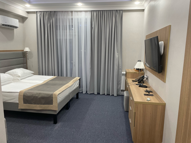 Фото отеля 3