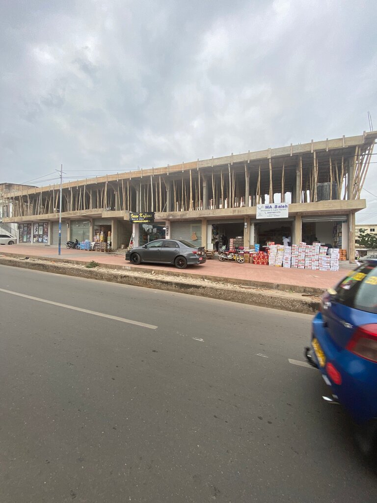 Clothing store Iman Kaftans, Accra, photo