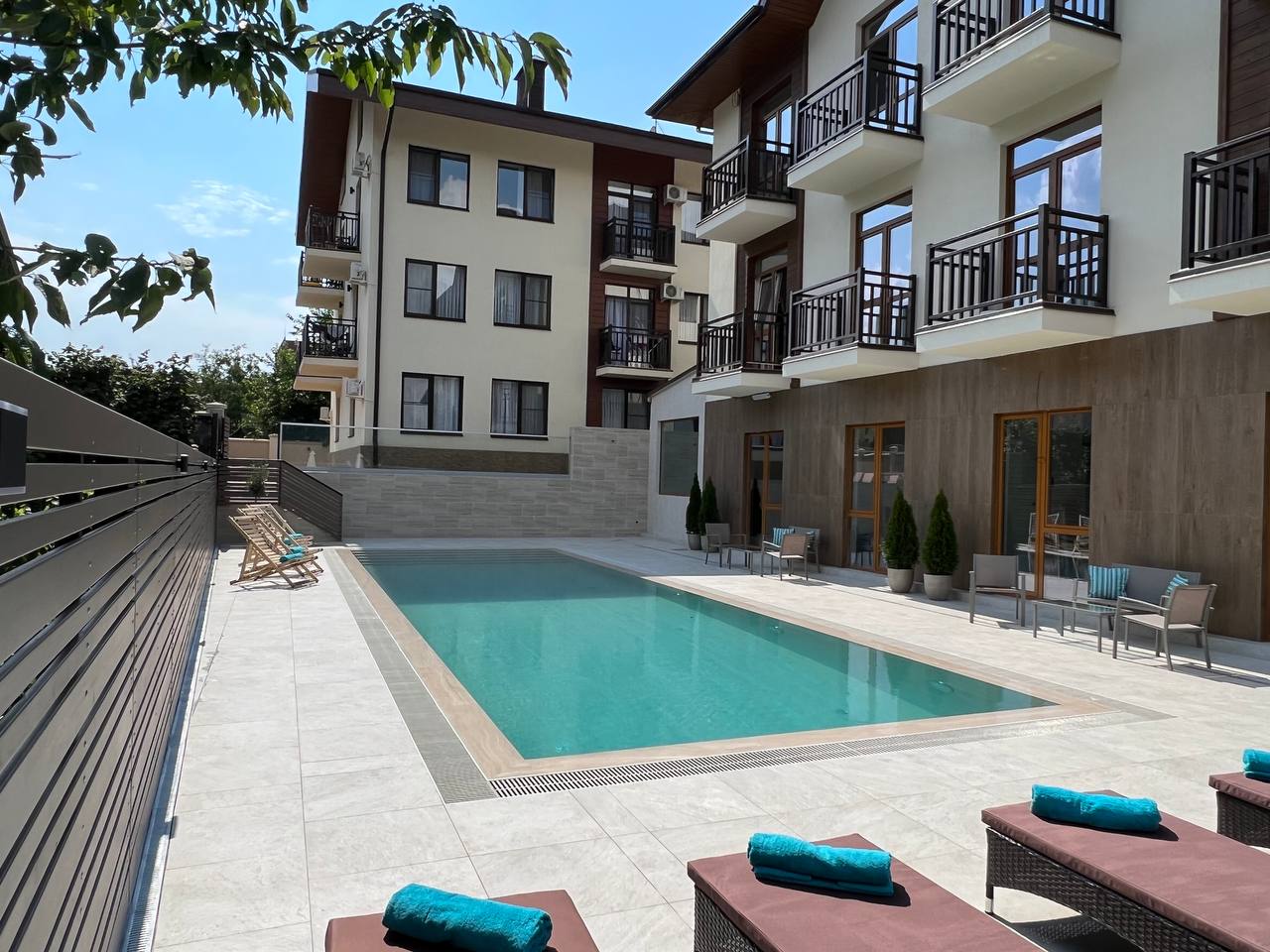 Фото Альба ИНН Апартментс