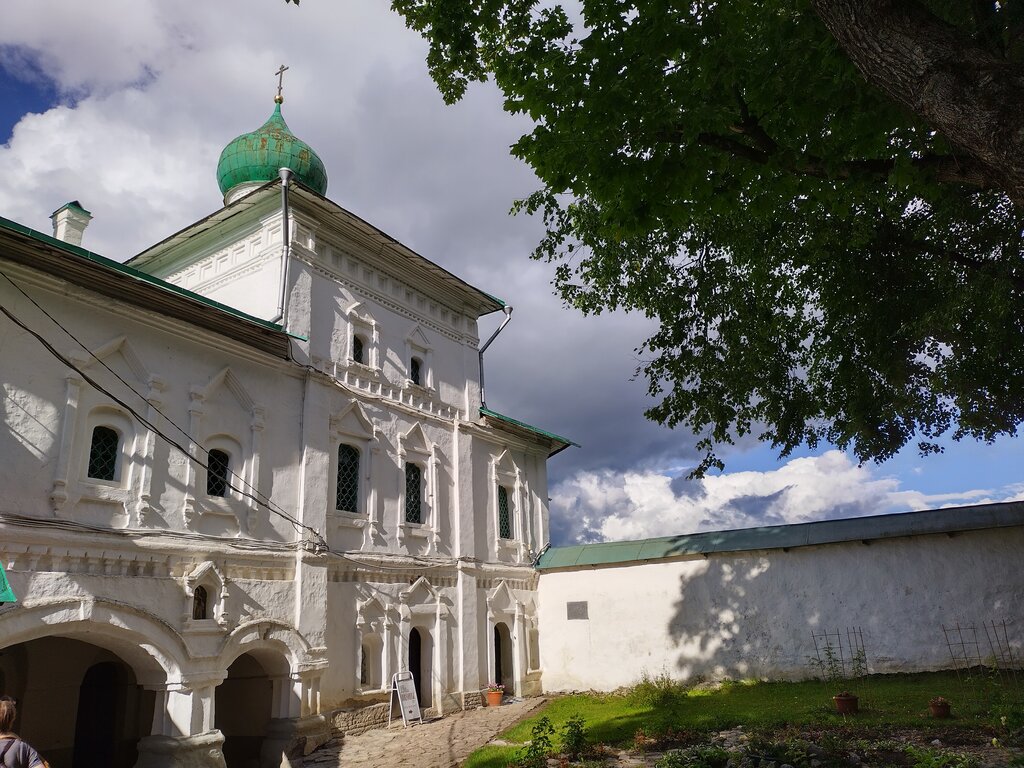 Orthodox church Preobrazheniya Gospodnya Cathedral, Pskov, photo