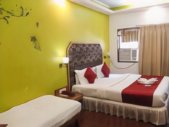 Фото Hotel Imperial Executive, Andheri