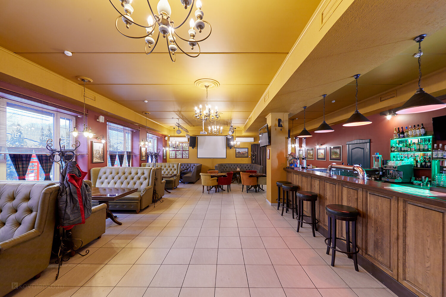 Panorama: Albion, pub, bar, Россия, Брянск, Почтовая улица, 96/4 - Yandex.Maps