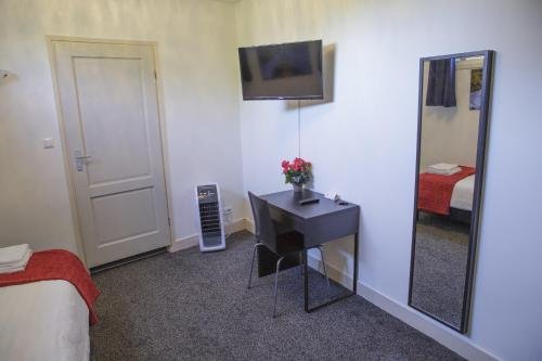 Фото City Center Lodge Utrecht