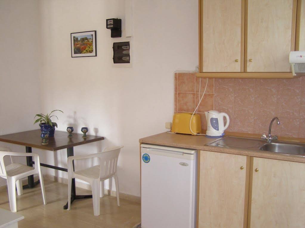 Фото Evridiki Apartments