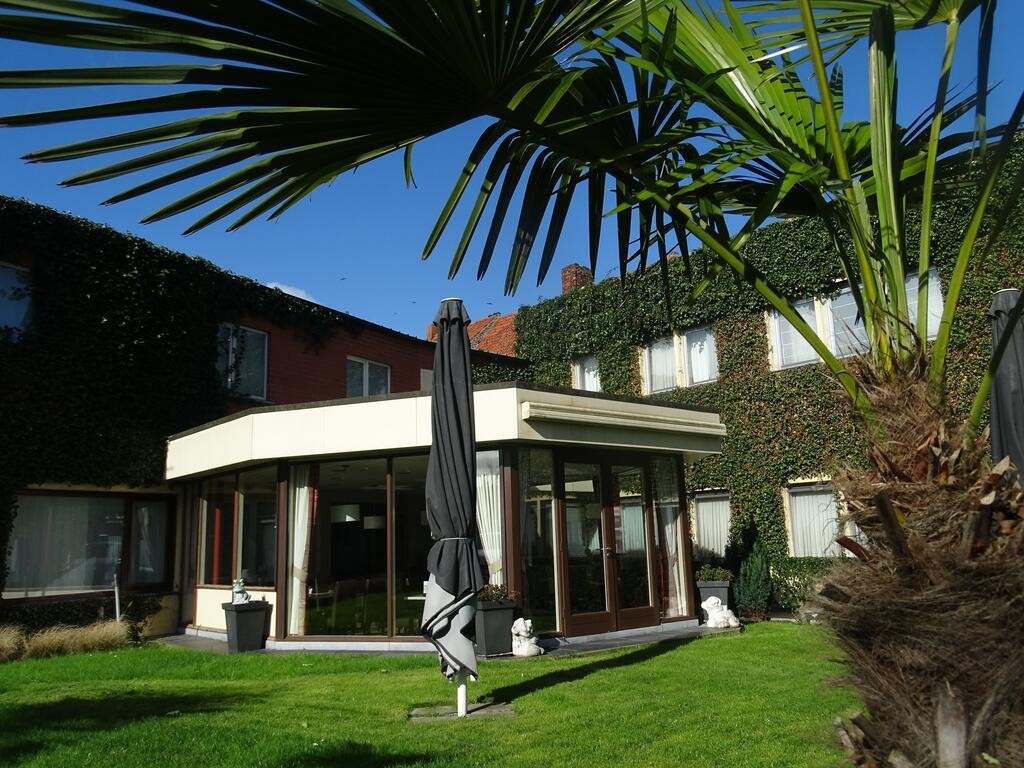 Фото отеля 3