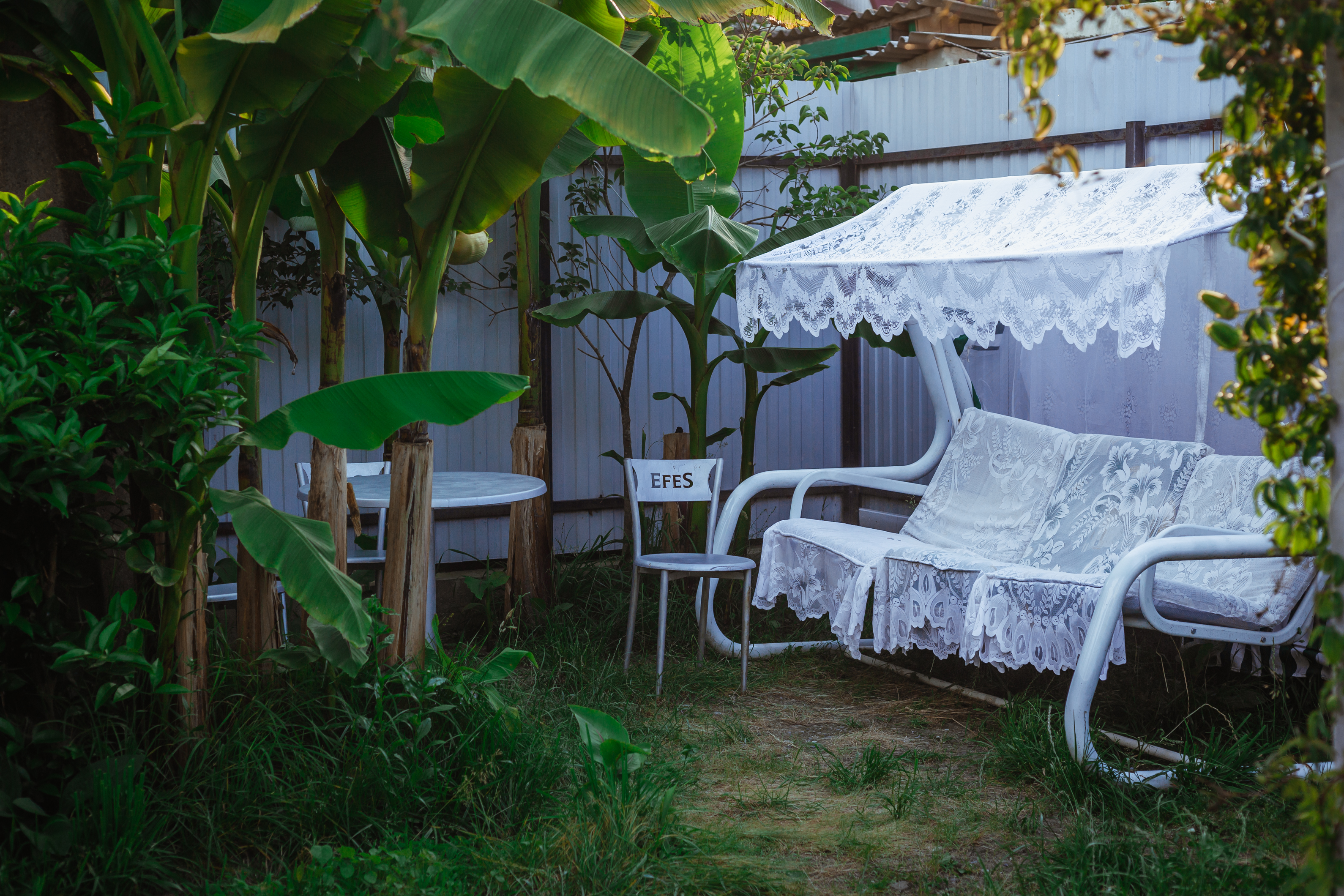 Фото Уютный дворик