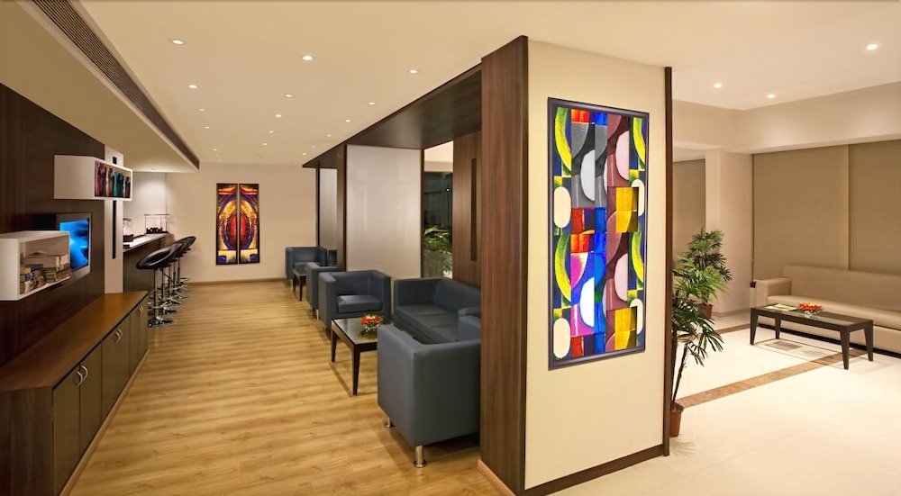 Фото Cocoon Hotel