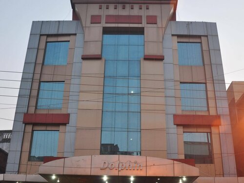Внешний вид отеля Hotel Dolphin International в Варанаси, фото 3