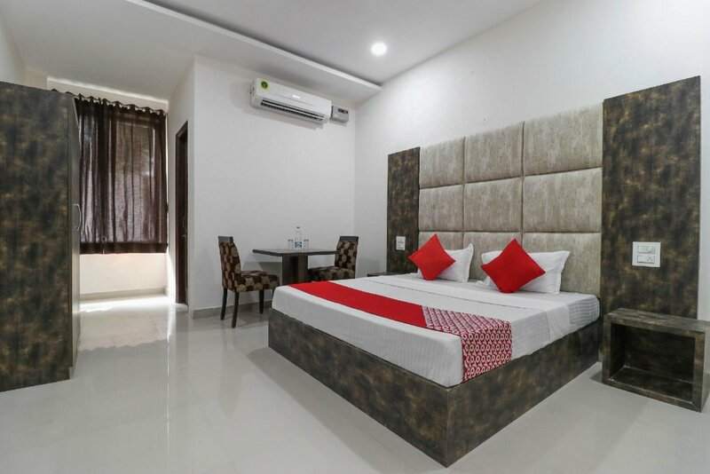 Гостиница Oyo 43708 Hotel Grand Inn в Джаландхаре