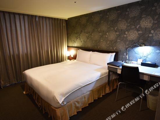 Фото The Galerie Hotel
