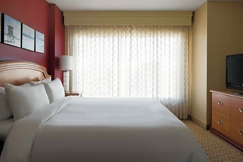 Гостиница Anaheim Marriott Suites в Гарден Грове