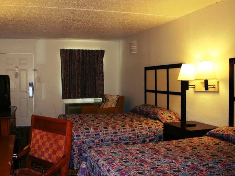 Фото Motel 6 Houston, Tx - Brookhollow