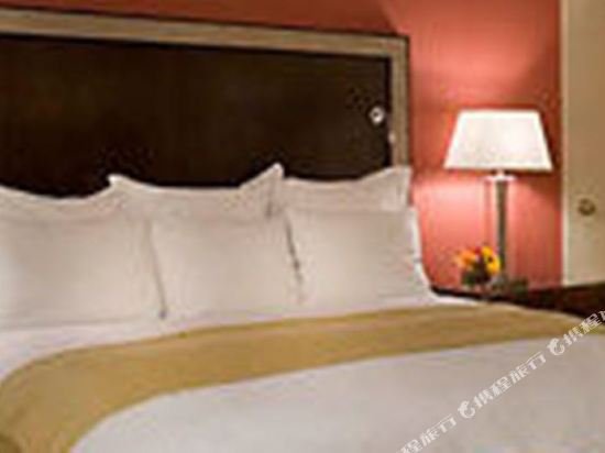 Фото Toronto Airport Marriott Hotel