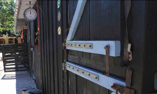 Гостиница Hébergements Insolites Ille Flottante в Ренне