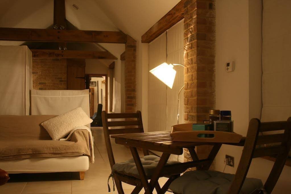 Фото Appletree Cottages