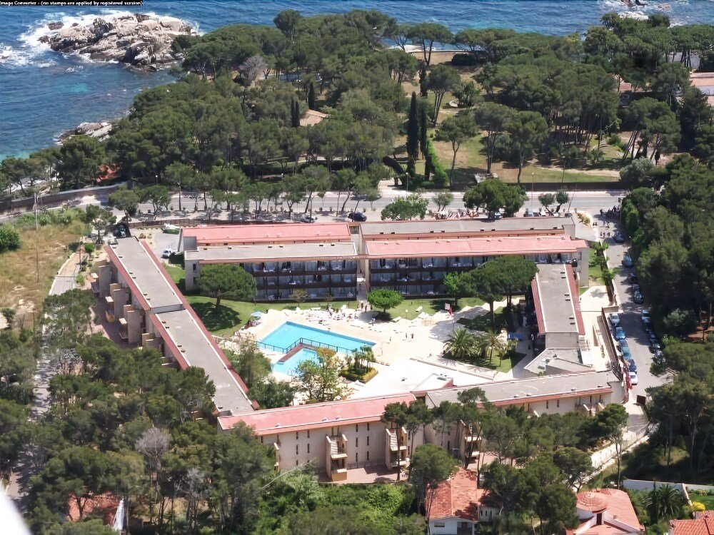 Фото Aparthotel Comtat Sant Jordi