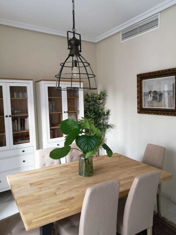 Фото Amplio y Luminoso EN el Corazon Sevilla