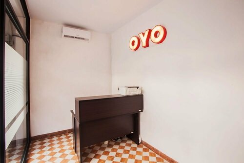 Гостиница Oyo 2720 Sutomo Inn в Медане