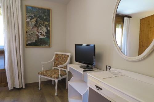 Фото Hostal La Fuen