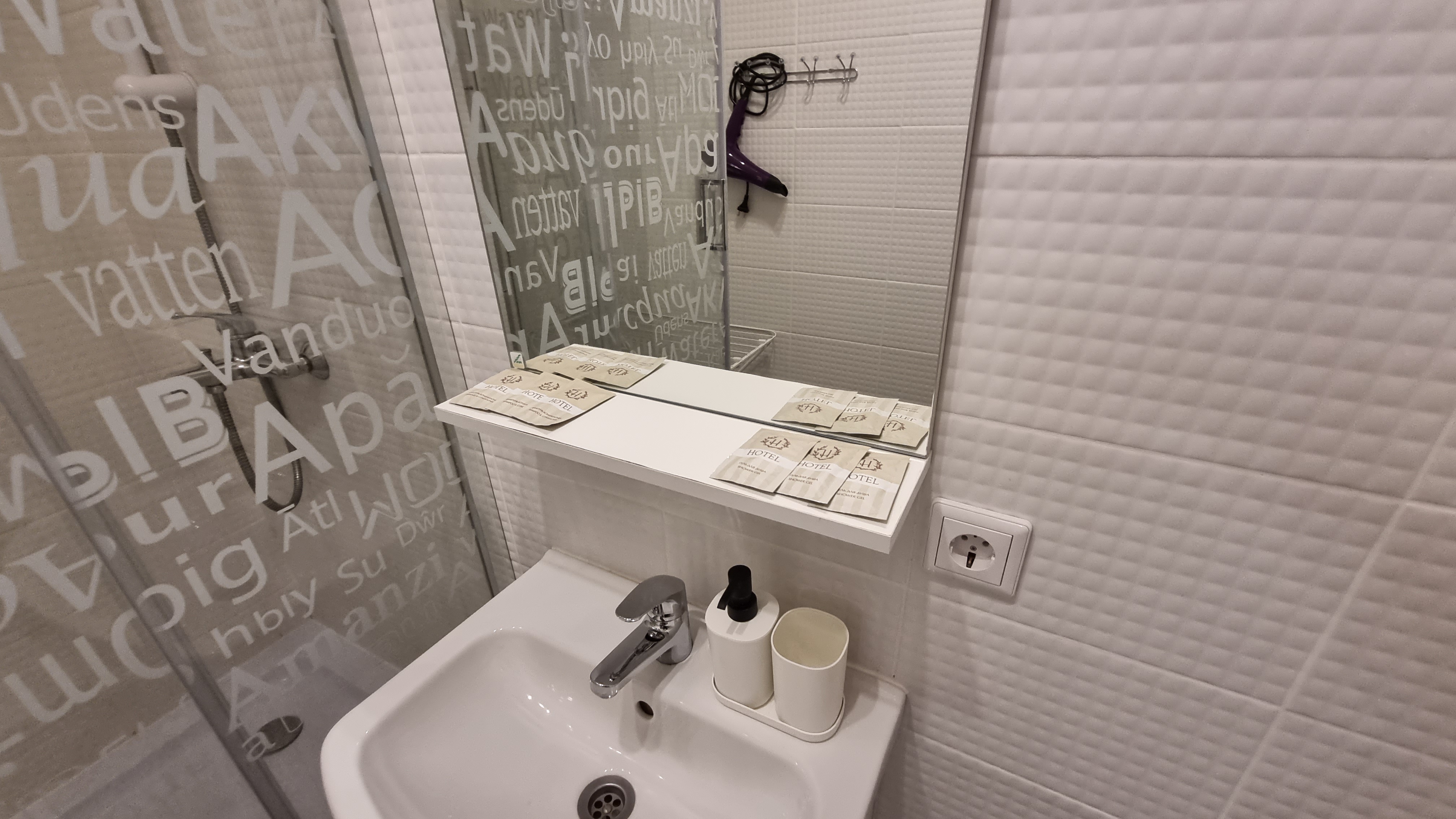 Фото Apple House