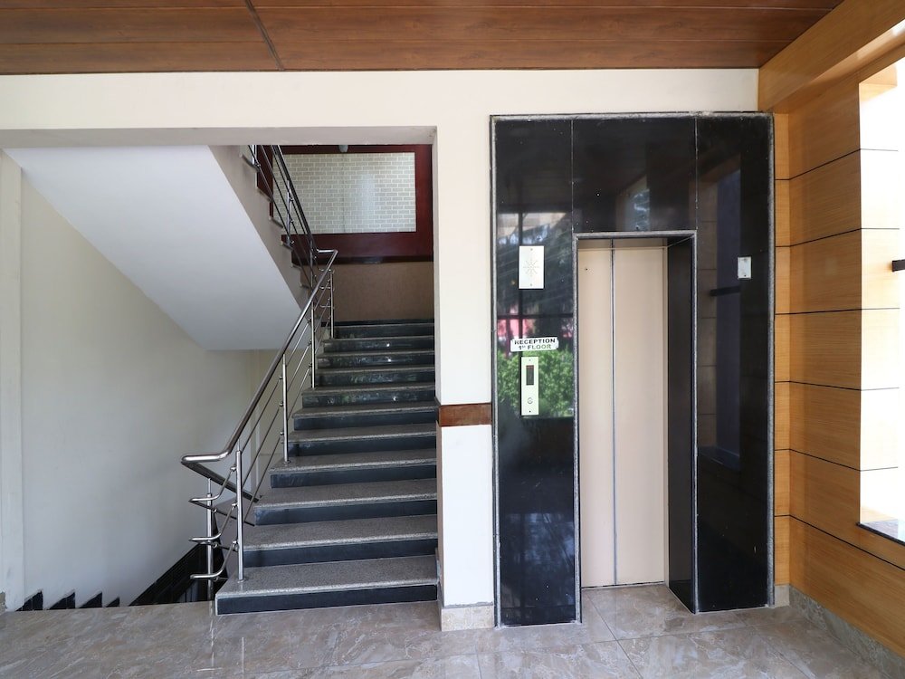 Фото Oyo 2595 Hotel City Star