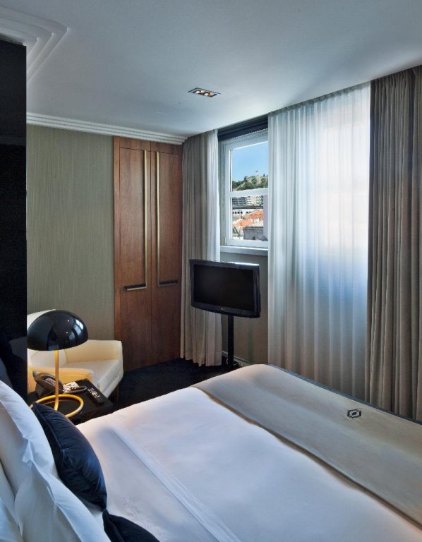 Фото Altis Avenida Hotel