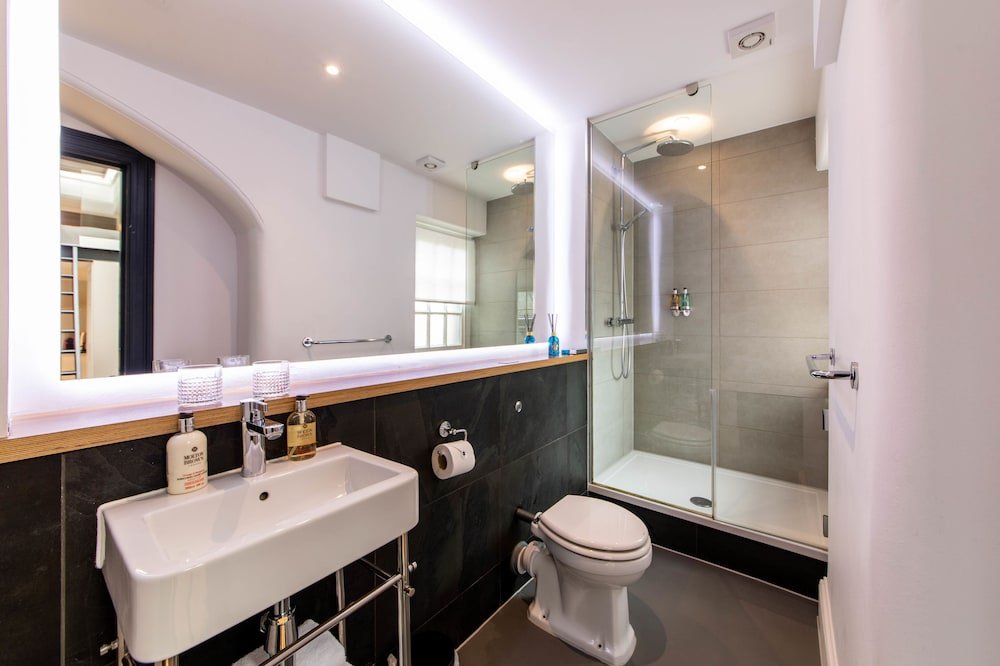 Фото Linton Collection - 28 North Bridge