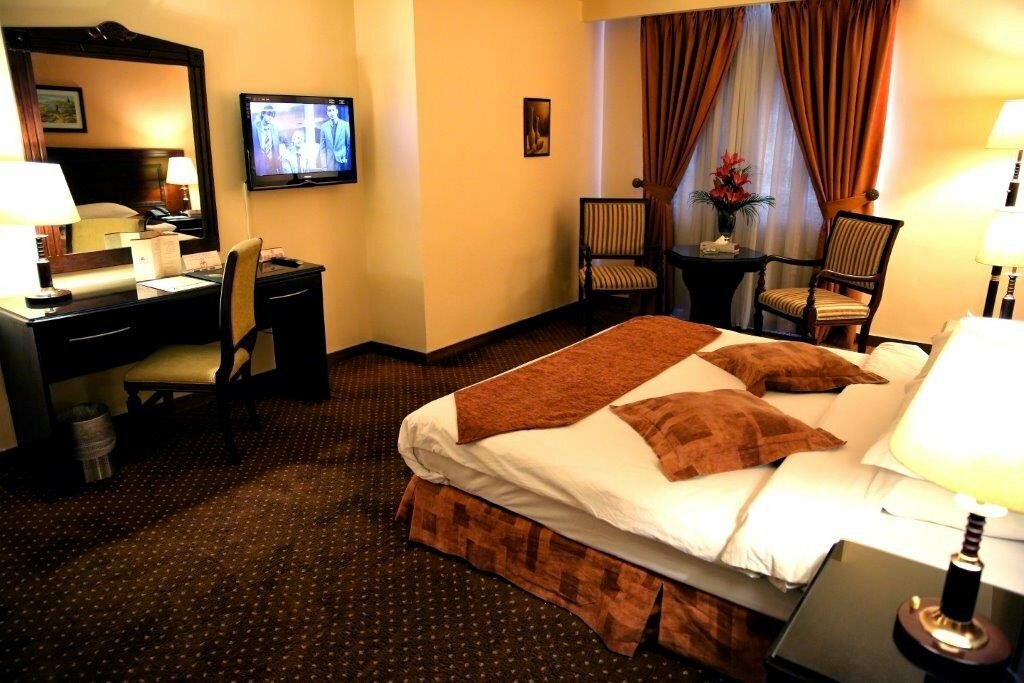 Hotel Al-Fanar Palace Hotel, Amman, photo