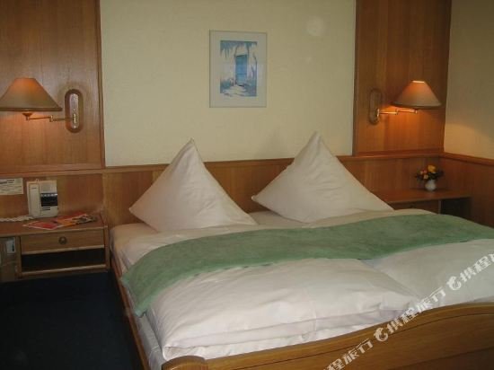 Фото Landhaus Radler - Hotel Garni