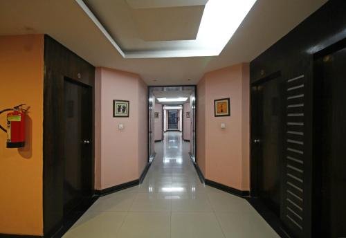 Фото Oyo 4754 Hotel Center Point