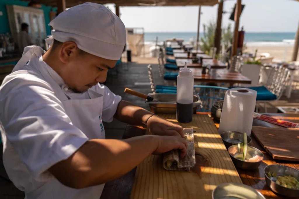 Фото Living Room Beach Resort