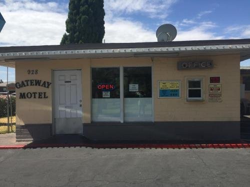 Фото Oyo Gateway Motel Las Vegas North Strip/Fremont St. Area