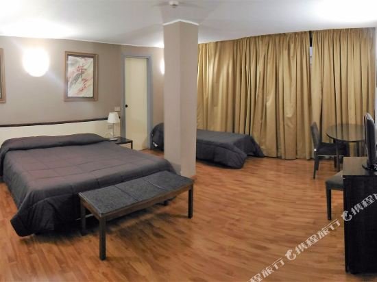 Фото Ibis Styles Palermo Cristal